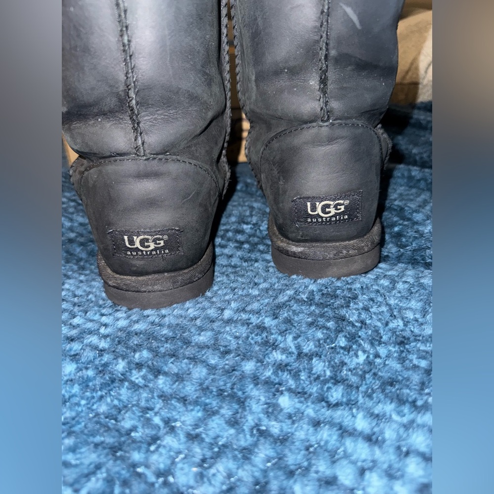 Authentic Ugg Australia Boots - image 5